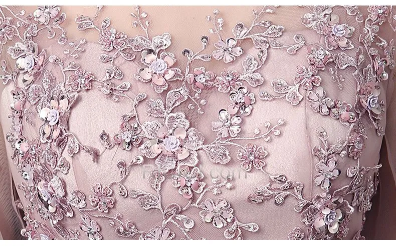 2018 Longue Robe De Soirée Princesse Col Bateau Appliques Dos Nu Robe De Bal Dentelle Satin Demi Manche Manche Cloche Élégant