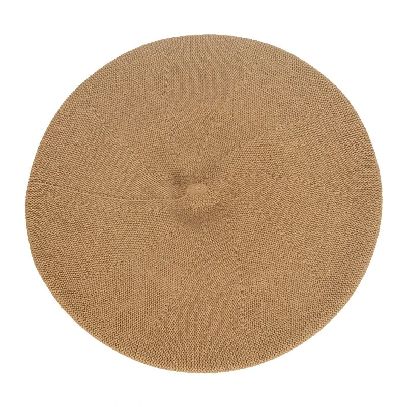 Béret en tricot fin