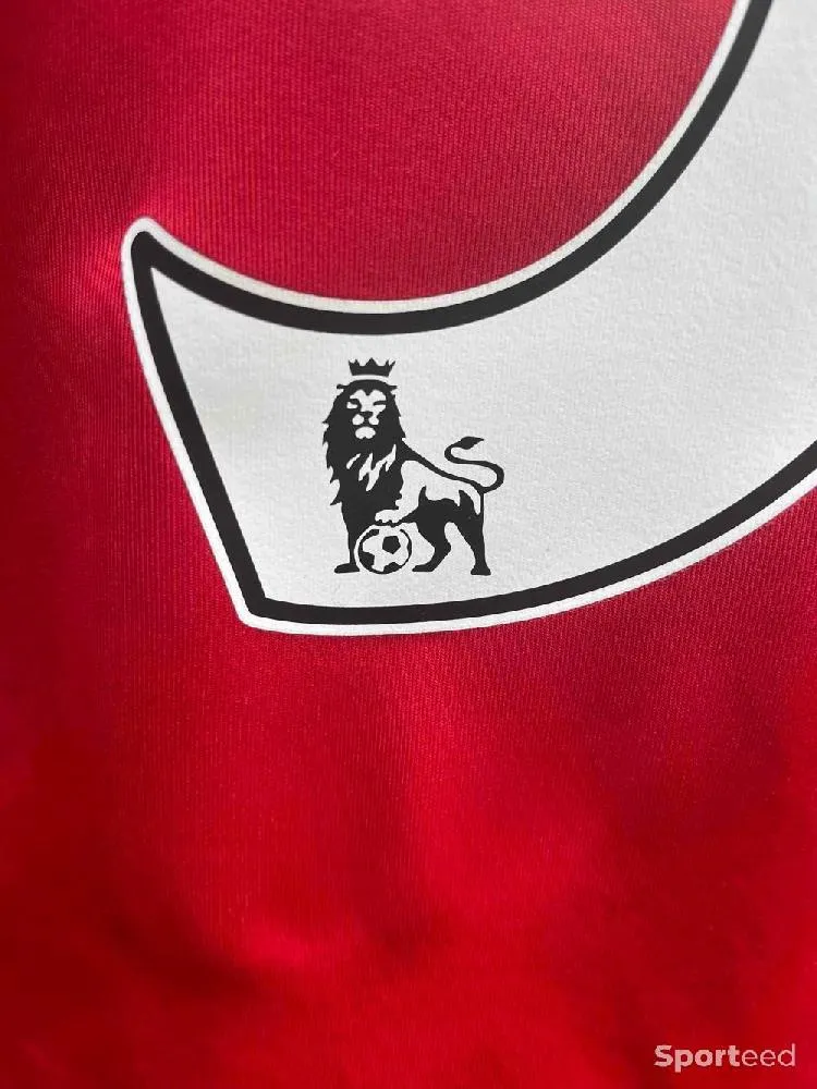Maillot Ibrahimovic Manchester United  d'occasion Ajouté le : 08/09/2024