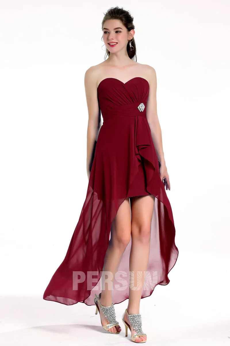 Robe de soirée bordeaux court devant long derrière bustier coeur