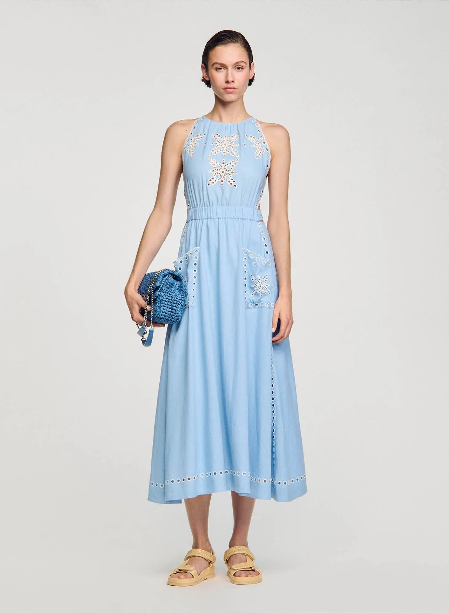 ROBE LONGUE COL ROND BRODéE EN LIN MéLANGé - SANDRO pour FEMME | Printemps