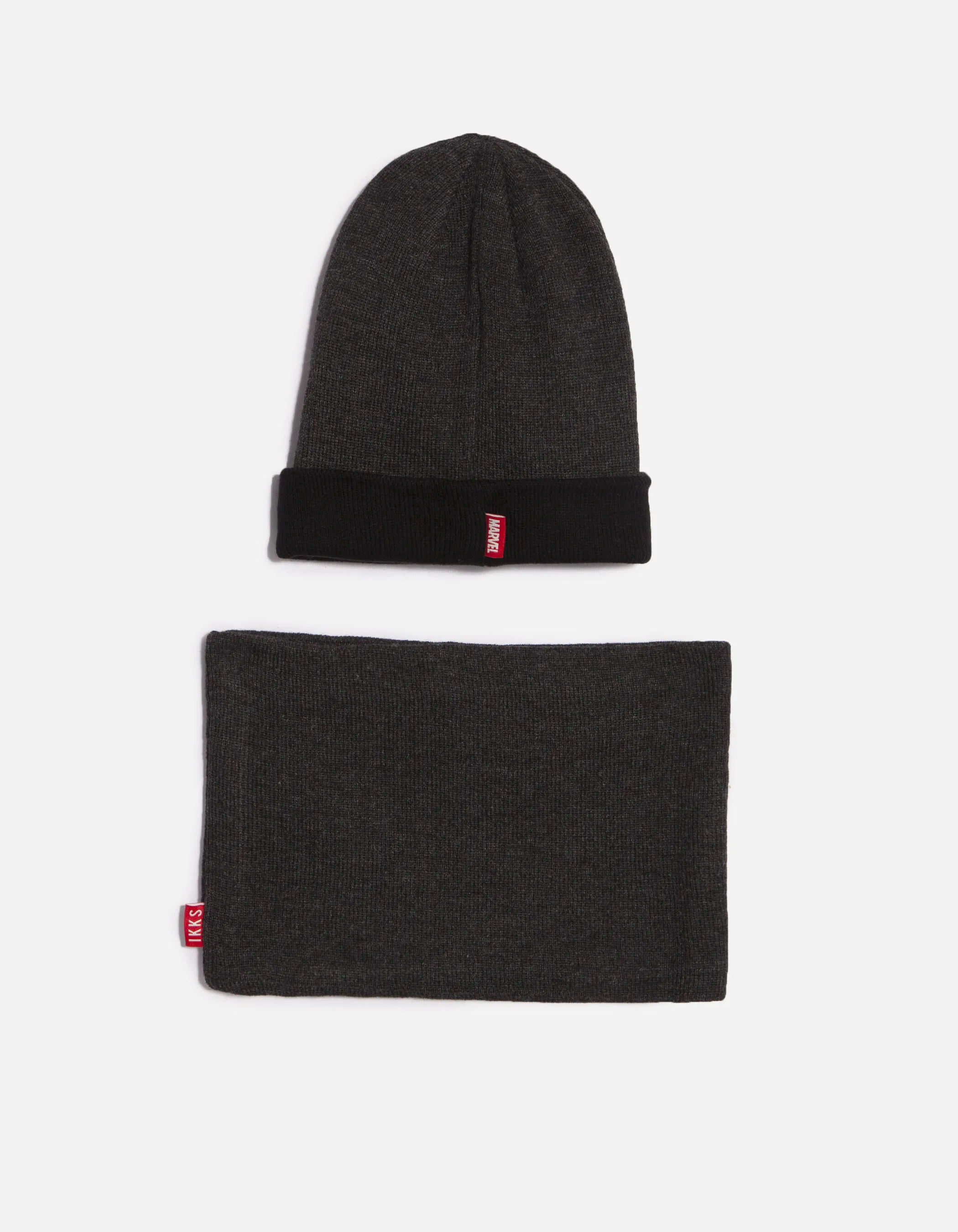 Snood et bonnet Avengers