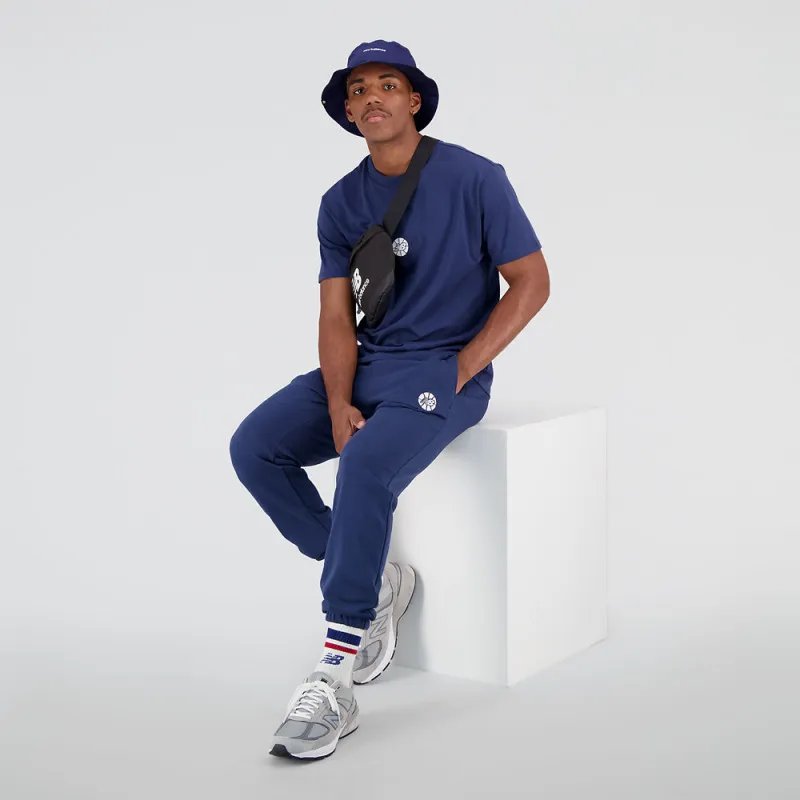T-SHIRT NEW BALANCE HOOPS FUNDAMENTALS BLEU MARINE